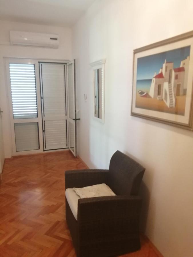 Apartment Rab Town Exterior photo